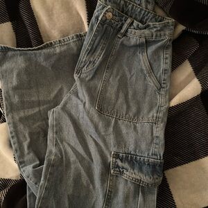 Cargo Jeans